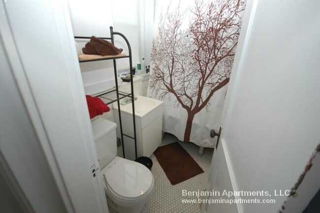 Photo - 33 Walbridge St Unit 9