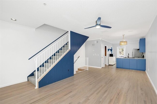 Photo - 40 N Hyer Ave