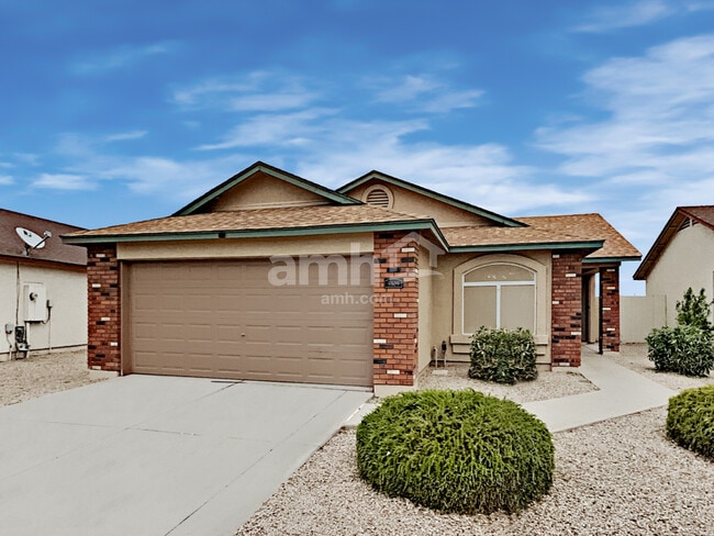 Building Photo - 5305 S 27th Dr Rental