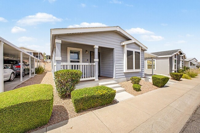 Photo - GORGEOUS 2/2 bed/bath HOME / 55+ Phoenix Community
