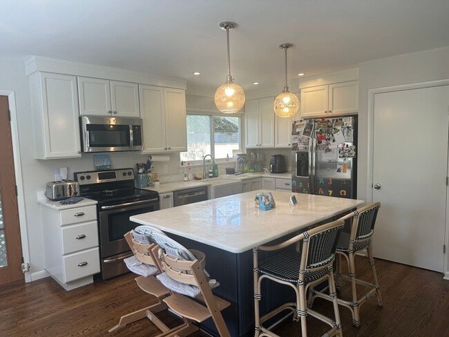 Photo - Admiral Heights