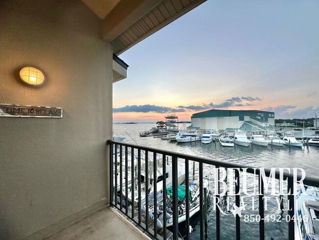 Furnished 2br/2ba Waterfront Condo - Furnished 2br/2ba Waterfront Condo