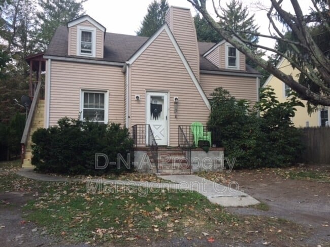 Building Photo - 143 Leafy Greene St Rental