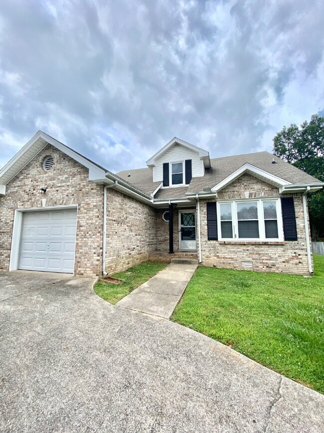 1316 Sun Valley Rd