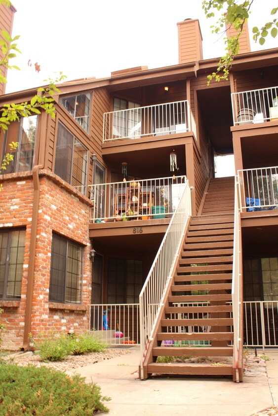 Huge 1 bedroom Condo With Loft, Walking Di... - Huge 1 bedroom Condo With Loft, Walking Di...