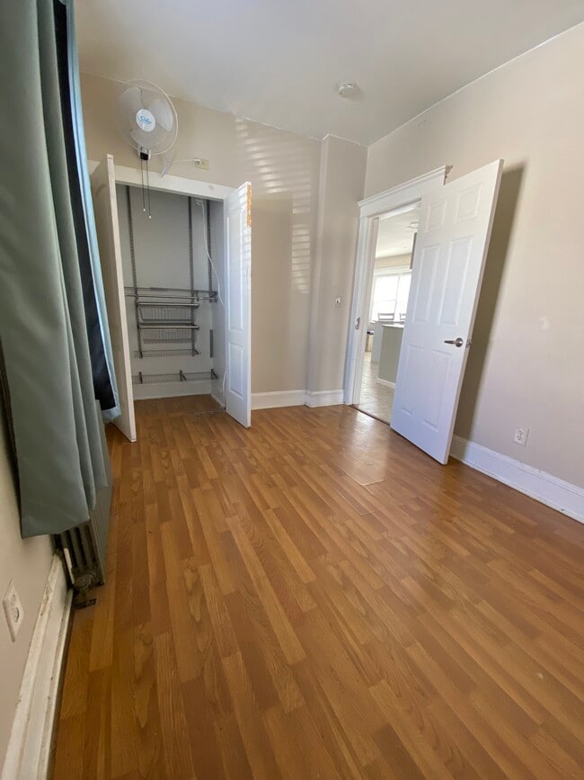 Photo - 82 Planten Ave Unit Floor 1