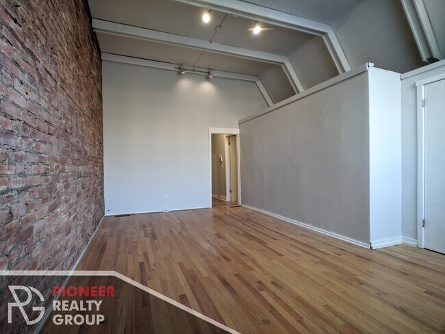 Photo - 3544 N Halsted St Apartments Unit 1