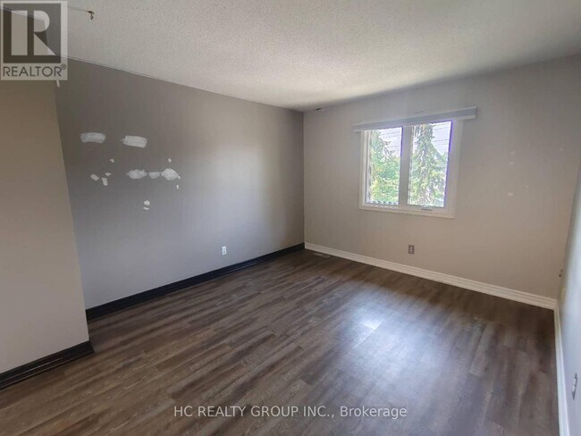Photo - 1548 Richmond St