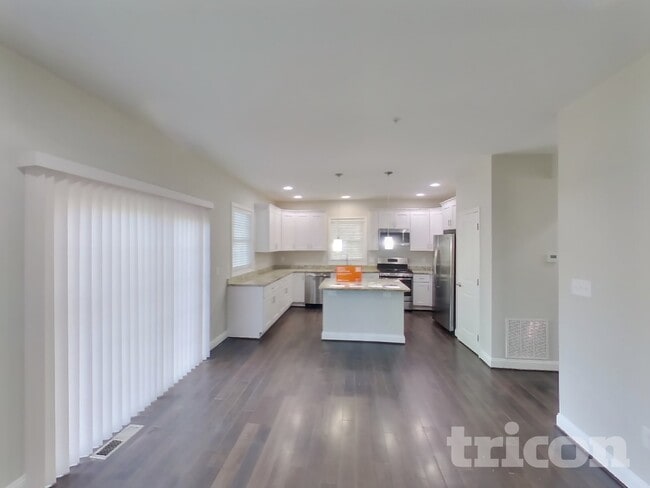 Photo - 3630 Hilmar Rd