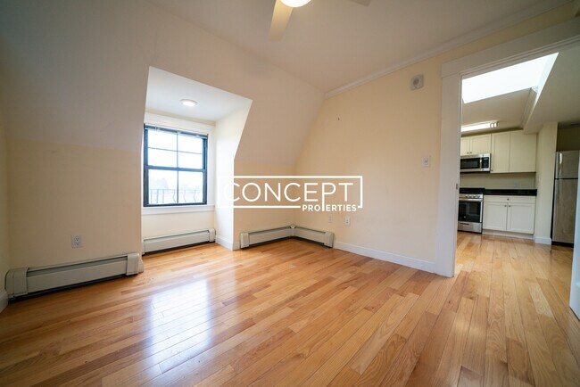 Photo - 219 Commonwealth Ave Unit 41