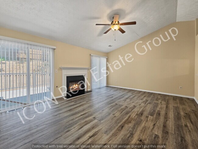 Photo - 3 or4-Bed Family Home in Marietta with Spacious Layout & 2.5 Baths with fenced yard and cul de sa...