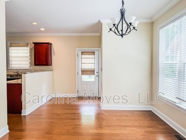 Photo - 310 Mulberry St
