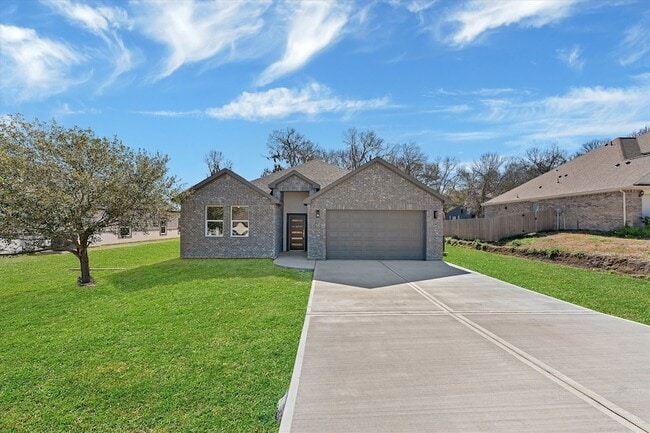 Photo - 939 Lake View Dr