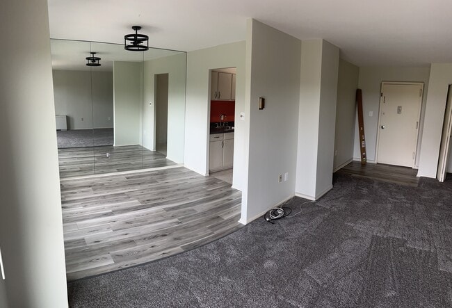 Building Photo - 1111 University Blvd W Unit 909A