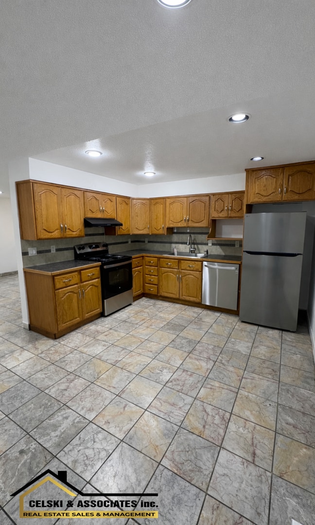 Photo - Spacious, Pet-Friendly Home on Half Acre