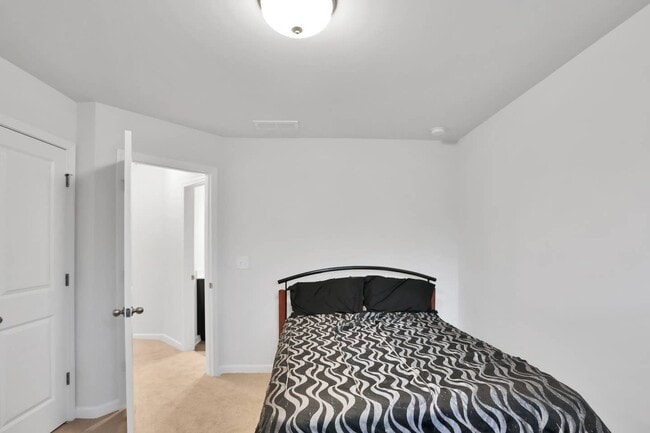 Photo - 5512 Cascade Run