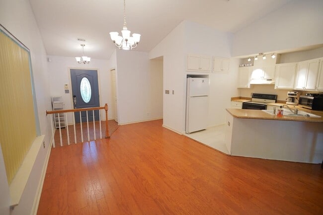Photo - 4472 Bay Shore Cir