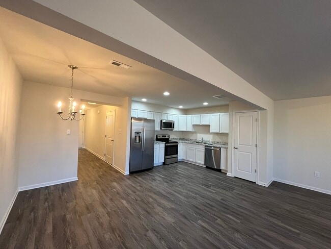 Kitchen/Lvg Rm phase 2