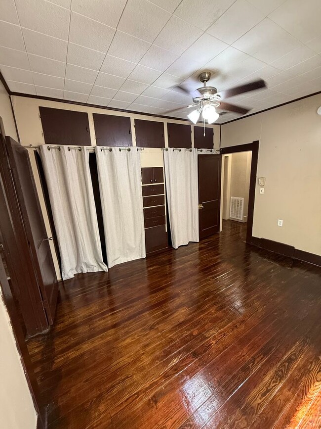 Photo - 3 Bedroom, 1 Bathroom Home for Rent in Bea...