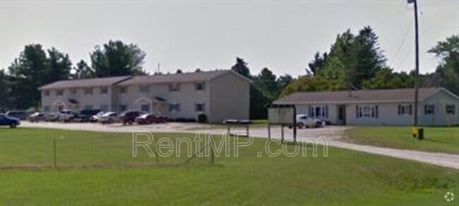 Building Photo - 10 W Remus Rd Rental