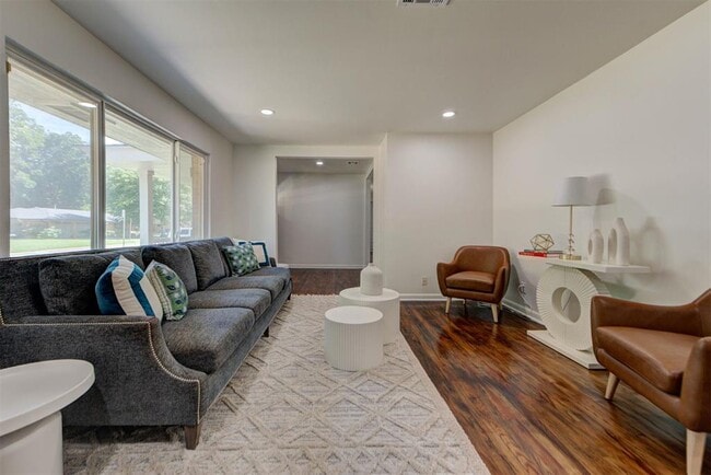 Photo - 1510 Melrose Dr