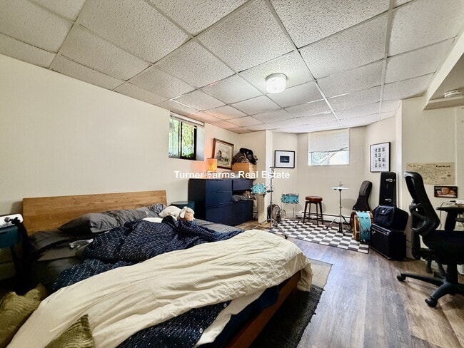 Photo - 19 Cameron Ave Unit B