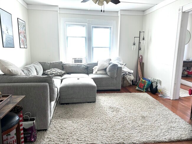 Photo - 10 Clinton St