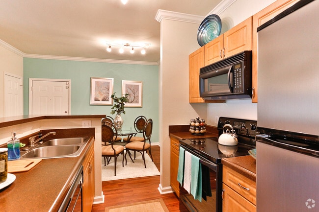 Photo - Providence Court