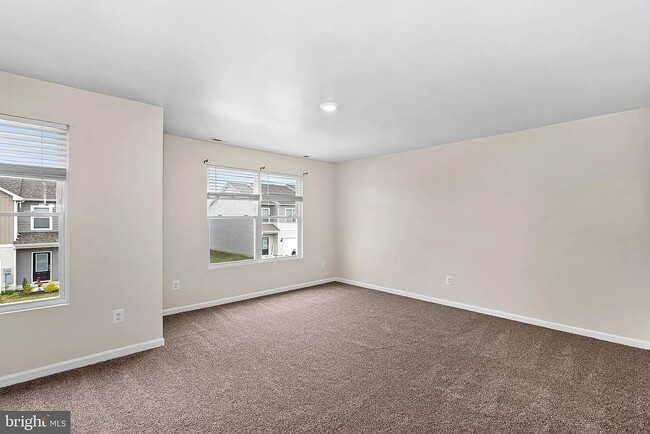 Photo - 112 Cramsford St