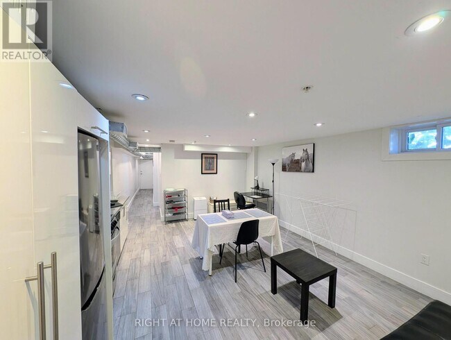 Photo - 189 Sheridan Ave Unit 5