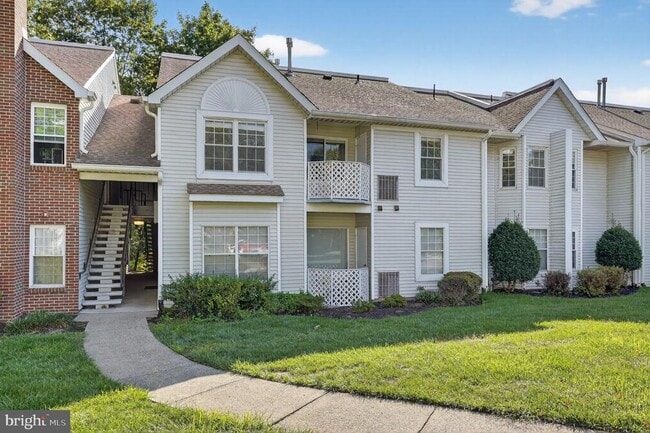Building Photo - 806 Diamond Dr Rental