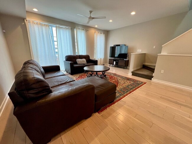 Photo - 606 W Jefferson St