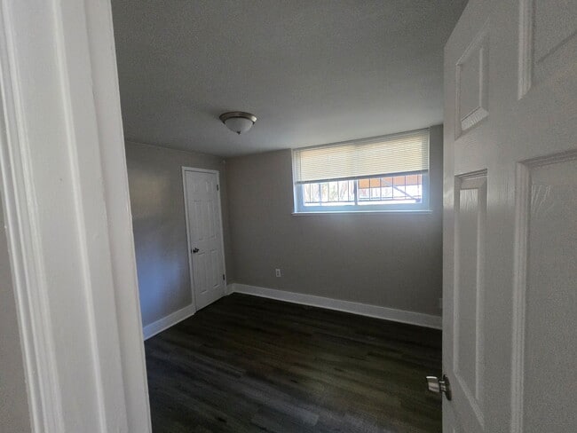 Photo - 1643 Beeler St