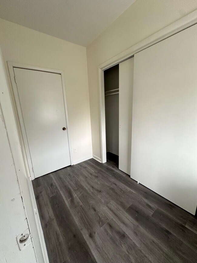 Photo - 606 15th St Unit 2