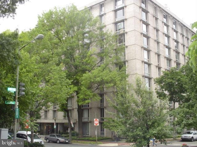 Photo - 950 25th St NW Unit 211N