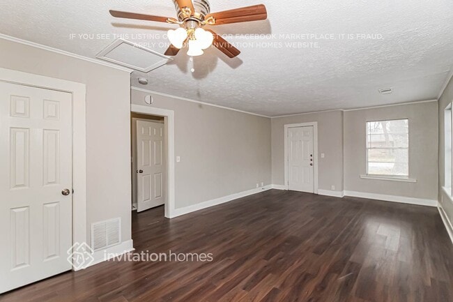 Photo - 401 Marshall St