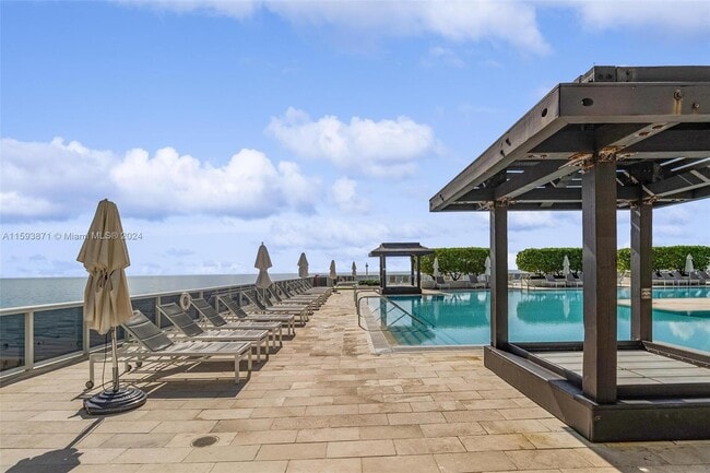 Photo - 1800 S Ocean Dr