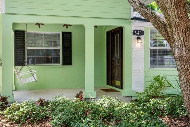 Photo - 641 Wilkie St