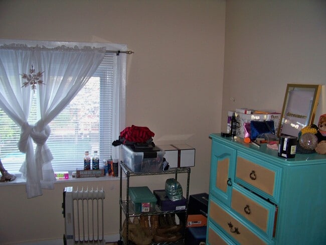 Photo - 5815 Alder St Unidad 2