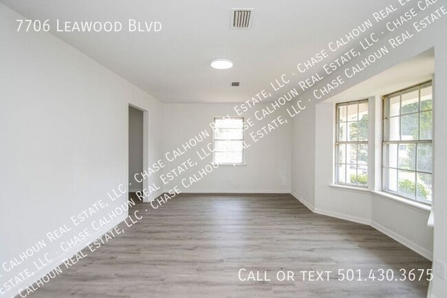 Photo - 7706 Leawood Blvd