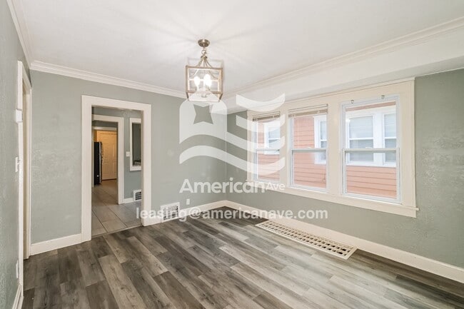 Photo - 6105 Swope Pkwy