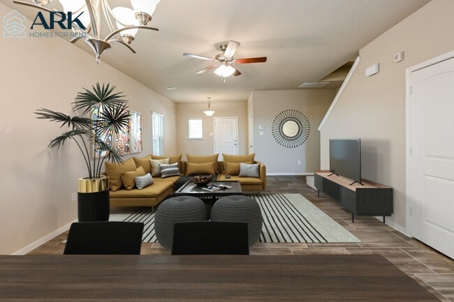 Photo - 7910 Fijian Cypress Dr