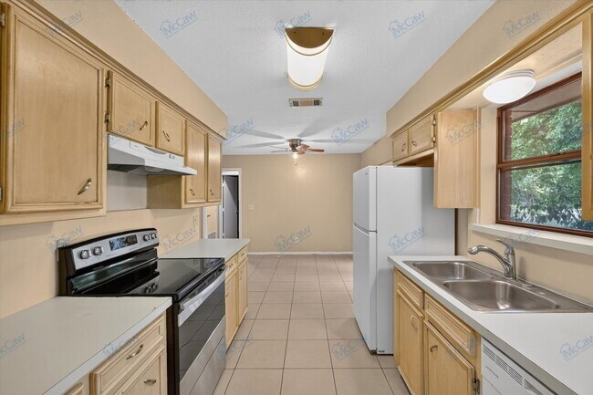 1410 White Way