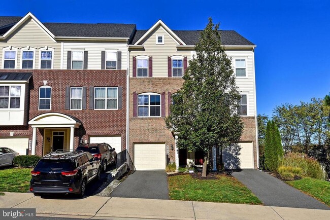 Photo - 3030 Chinkapin Oak Ln Townhome