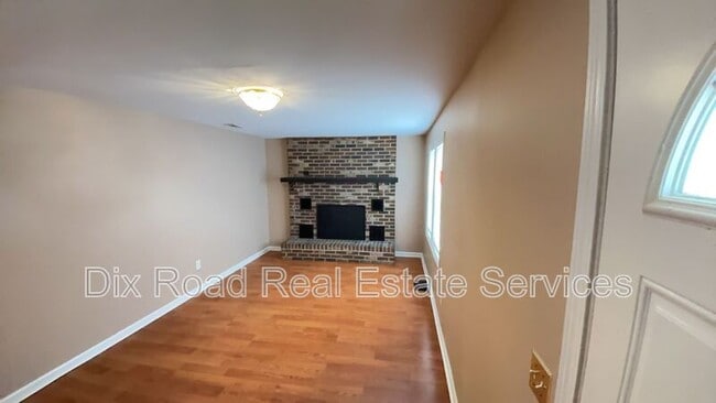 Photo - 1425 Welsh Ave