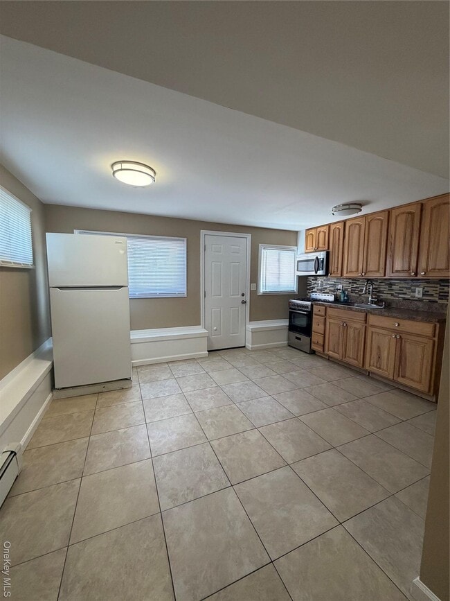 Photo - 579 Fire Island Ave S