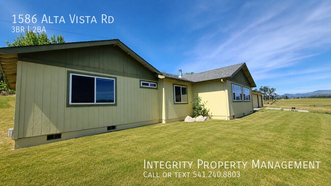 Photo - 1586 Alta Vista Rd