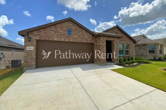 Building Photo - 9561 Mint Hill Dr Rental