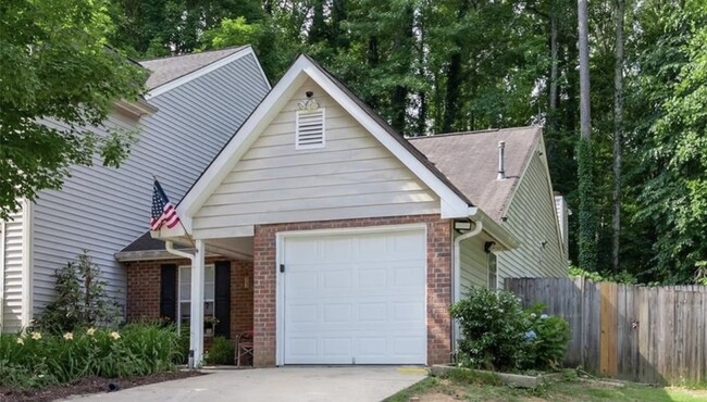 House Front - 1061 Travelers Trl NW House