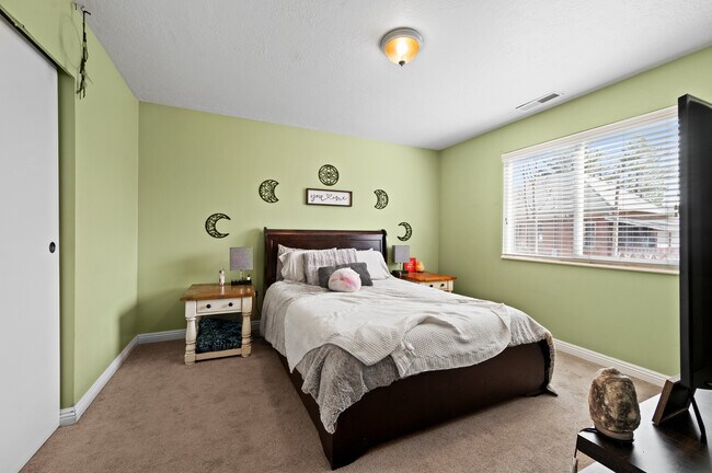 Photo - 1028 S West Temple Unit Parkside Condos #1